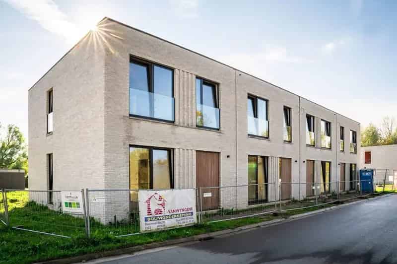 Moderne Halfopen Woning 3 Slaapkamers Oudenaarde