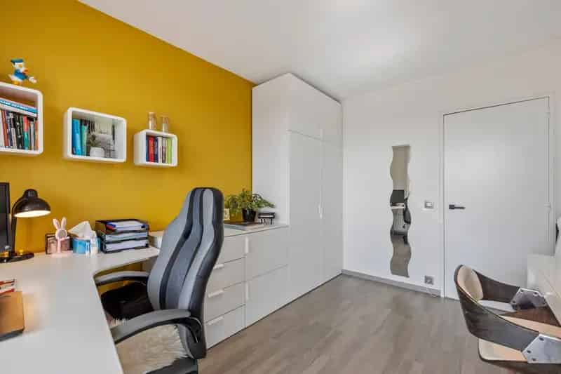 Appartement te koop: Zonnig en Instapklaar met Terras