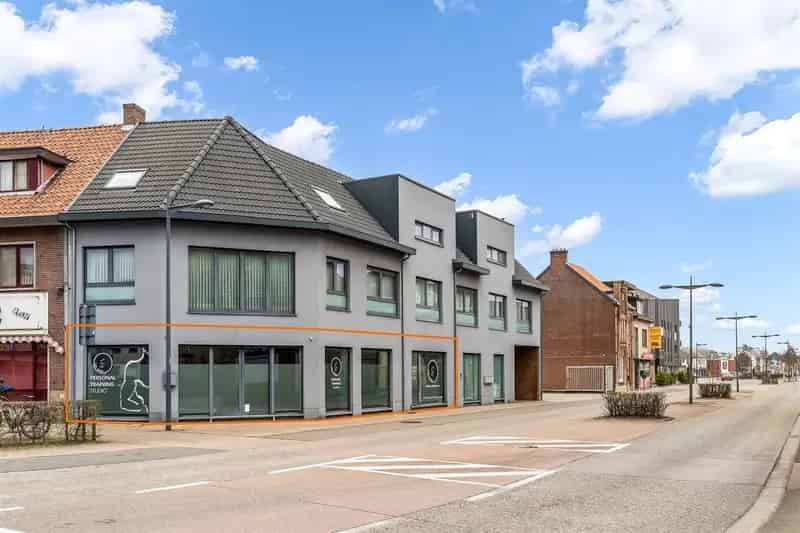 Handelspand 110m² Paal Bureau Kitchenette