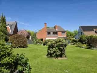 Villa te koop Rosieres 4 slaapkamers grote tuin nabij E411