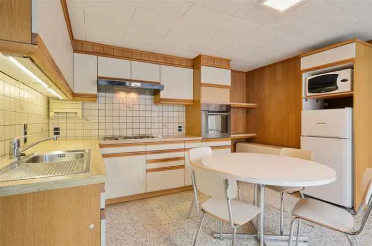 Te koop huis in het centrum van Kalken met 3 slaapkamers