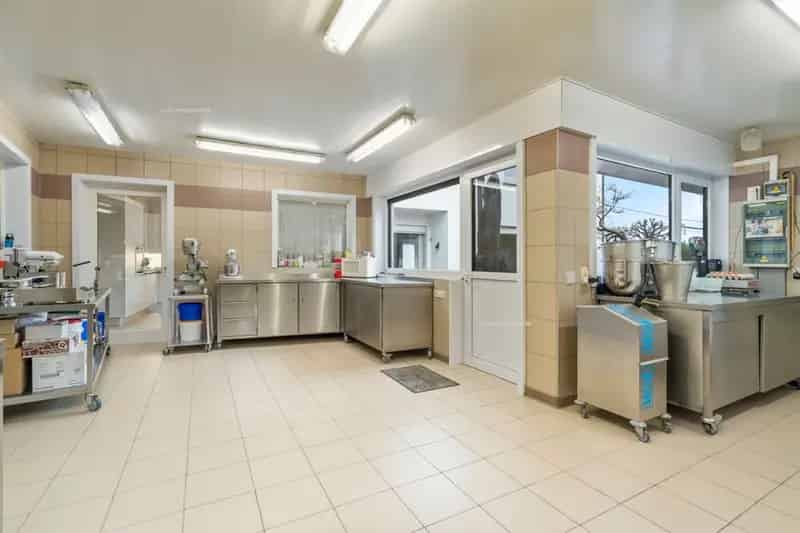 Handelspand te koop Ardooie 4 slaapkamers