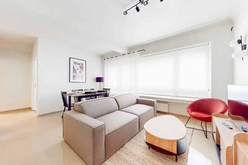 Appartement te Koop Jette 5 Slaapkamers 52m2 Terras