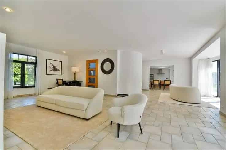 Huis Te Koop Villers-le-Temple 446m²