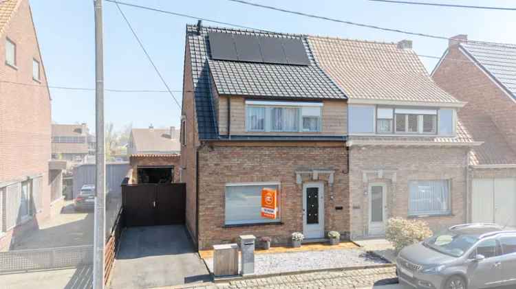 Huis te koop Maldegem: 3 slaapkamers, gerenoveerd dak en zonnepanelen
