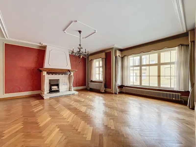 Ruime woning centrum Veurne