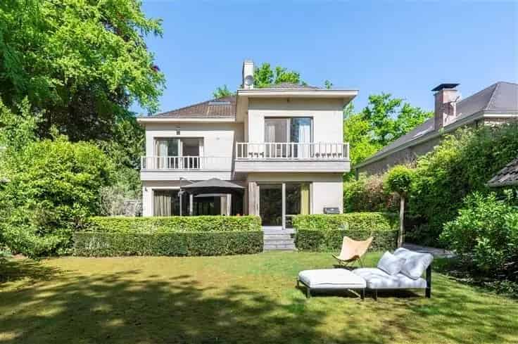 Villa te Koop Park Den Brandt 4 slaapkamers 3 badkamers Grote Tuin