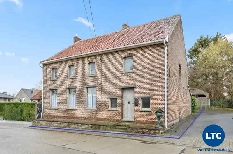 Te renoveren gezinswoning 4 slaapkamers Waanrode