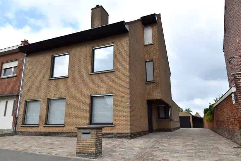 Huis te huur Sint-Eloois-Winkel 3 slaapkamers tuin garage