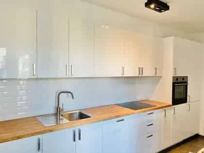 Lichtrijk Appartement 65m² te Meux Nabij Openbaar Vervoer