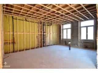 Handelspand te koop Menen - Hoekwoning Showroom Garages Hangar