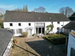 Boerderijtje te koop 300m2 26ha 4 slaapkamers gerenoveerd
