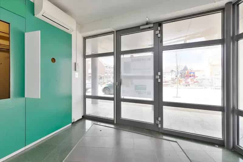 Handelspand met Appartement: Diverse Mogelijkheden