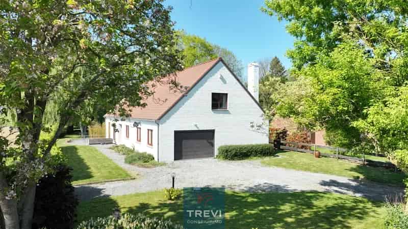 Huis te koop: Grote villa met tuin en prachtig uitzicht