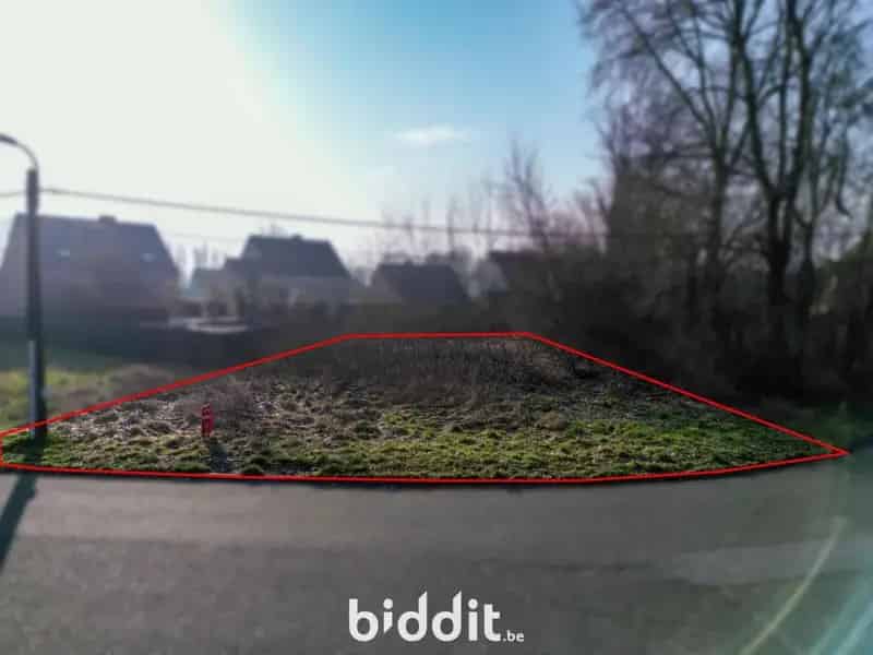 Bouwgrond 3a 71ca - Rustig gelegen nabij centrum