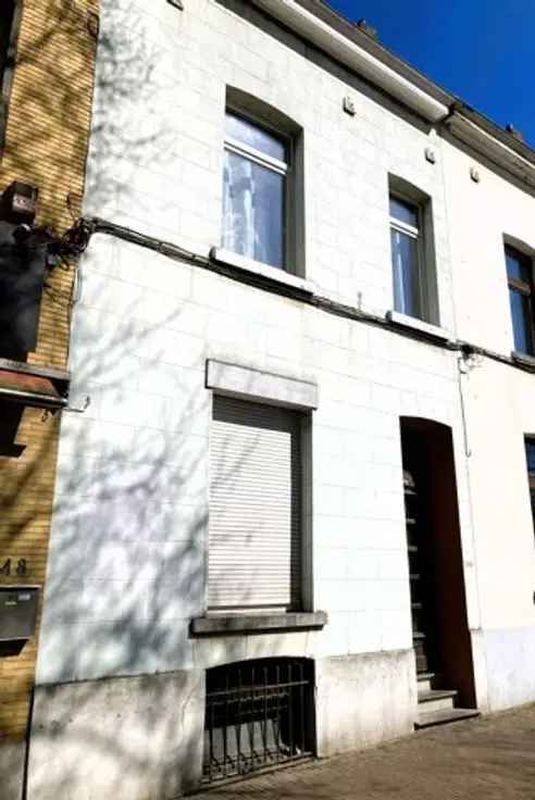 Huis te Koop Jette 150m² 4 slaapkamers Tuin