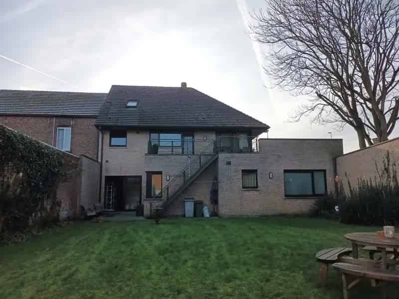 Handelspand met Appartement Garage en Tuin Moerbeke Waas