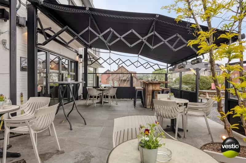 Opbrengsteigendom Hasselt: Handel + Appartementen