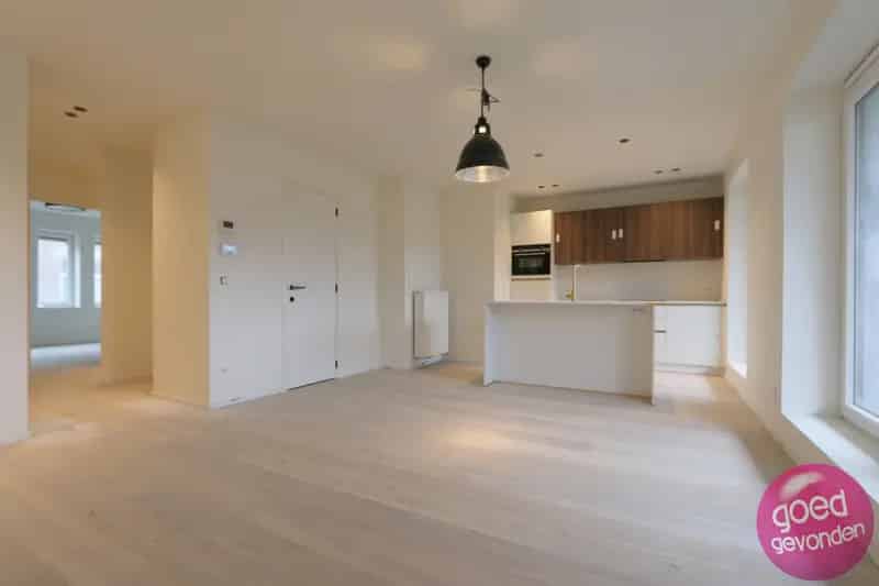 Appartement te Huur Centrum 2 Slaapkamers Terras Kelder
