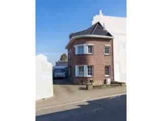 Huis te koop Onkerzele 3 slaapkamers grote tuin