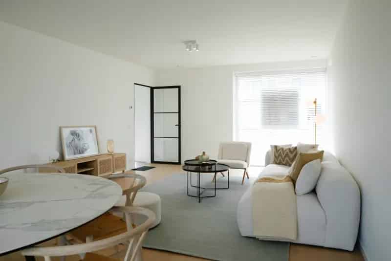 Moderne Gemeubelde Woning te Huur Hooglede