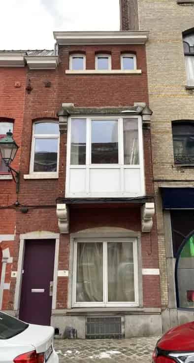 Huis te renoveren in Saint Gilles