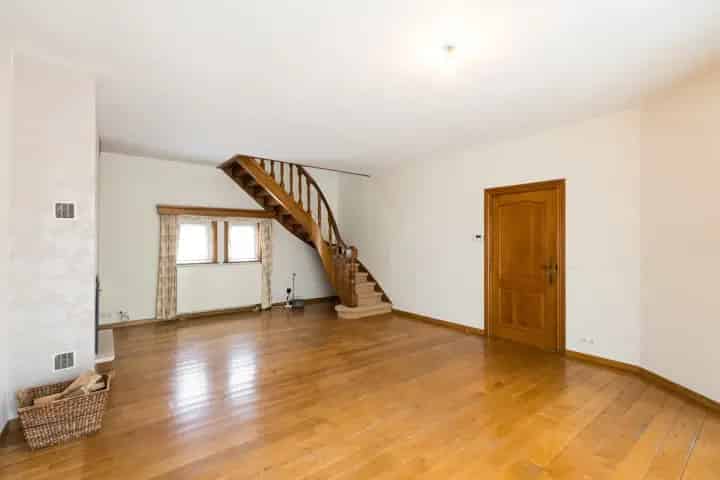 Villa te Kraainem 3 slaapkamers gerenoveerd