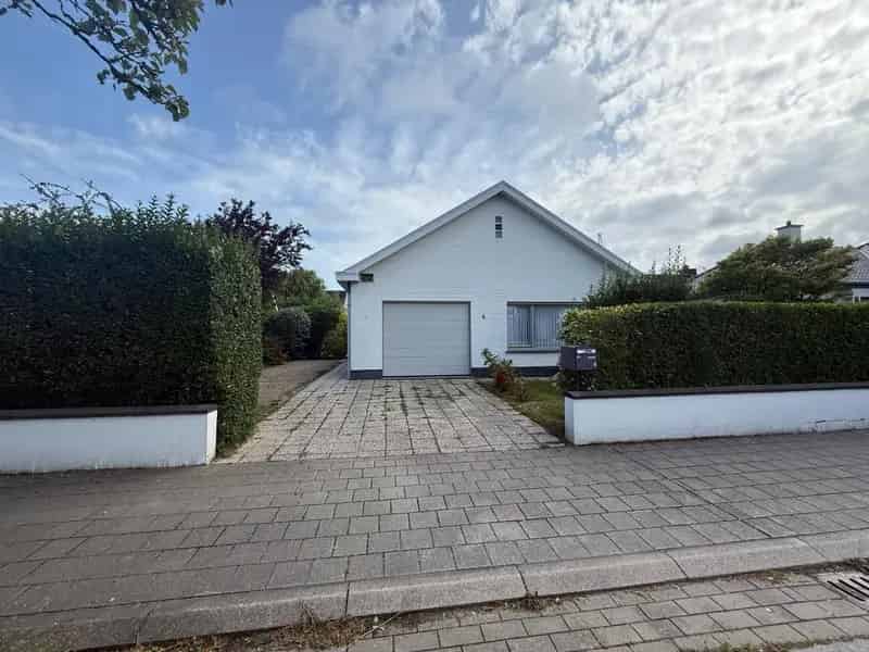 Te renoveren bungalow Mariakerke
