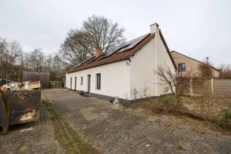 Huis Te Koop Betekom: Rustige Gezinswoning met Zwembad