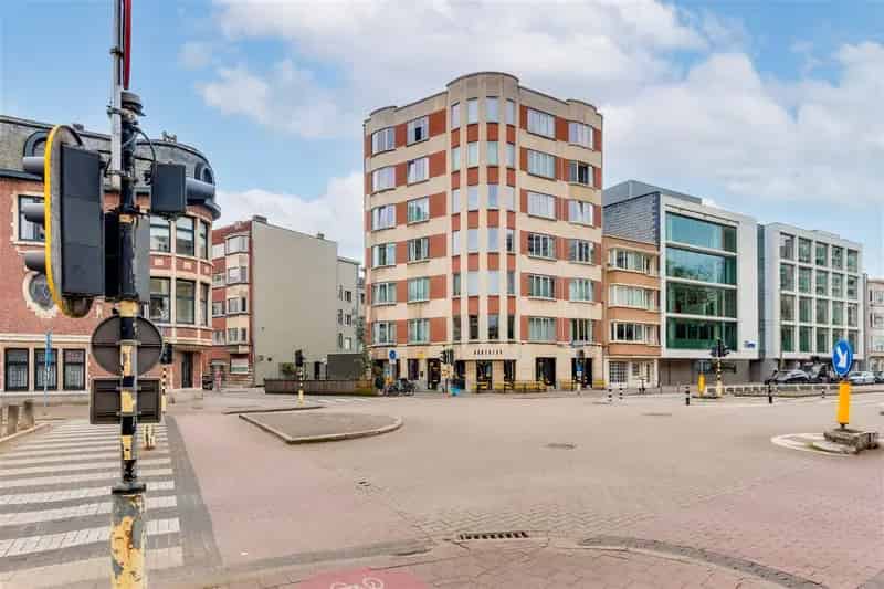 Lichtrijke Studio te Koop Antwerpen Centrum