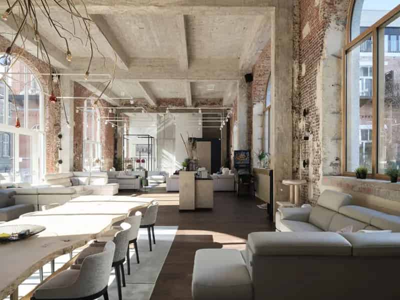 Kantoor te Koop Gent Centrum: Historische Handelsruimte