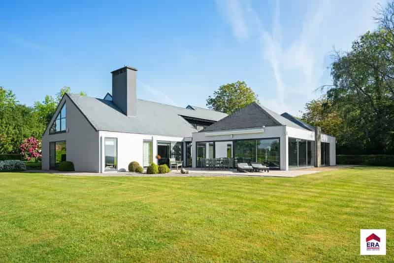 Huis te huur Zellik: Landelijke villa met zwembad