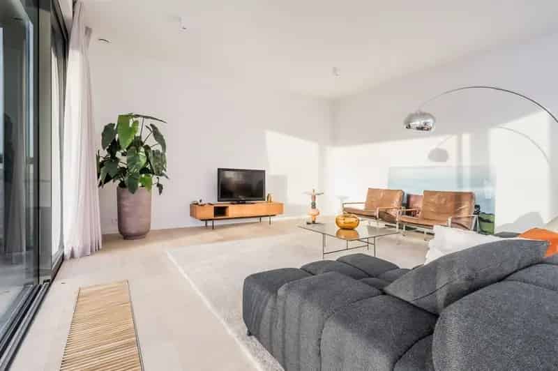 Luxe Penthouse 3 slaapkamers Terras Moderne Villa