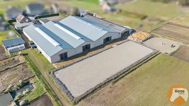 Huis te koop Kampenhout: Paardenaccommodatie 4ha28