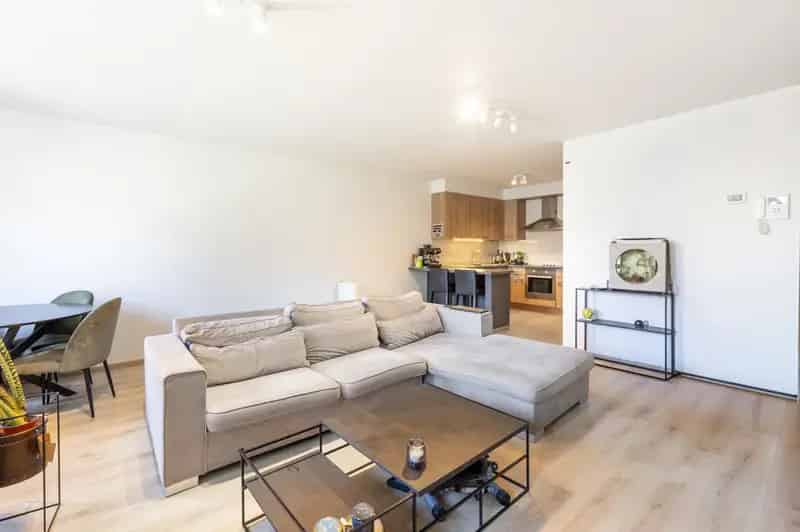 Appartement te huur Oud Berchem 2 slaapkamers terras