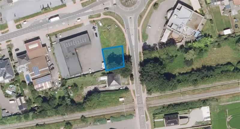 Bouwgrond Neerpelt - Open Bebouwing met Handelsmogelijkheid