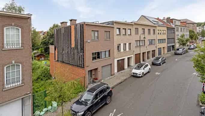 Bouwgrond te koop Neder-over-Heembeek 221m²