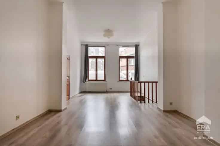 Appartement Te Koop Brussel - 2 Slaapkamers - Gerenoveerd - Nabij Josaphatpark