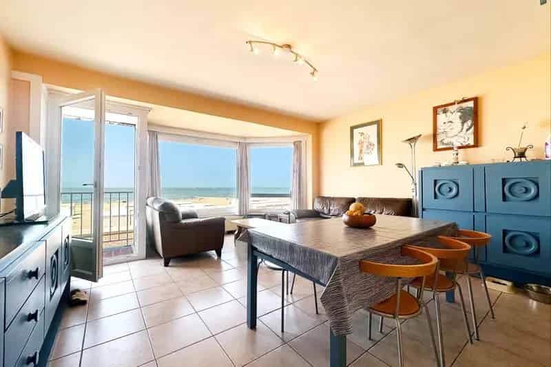 Triplex Appartement Wenduine Zeedijk Luxe Zeezicht