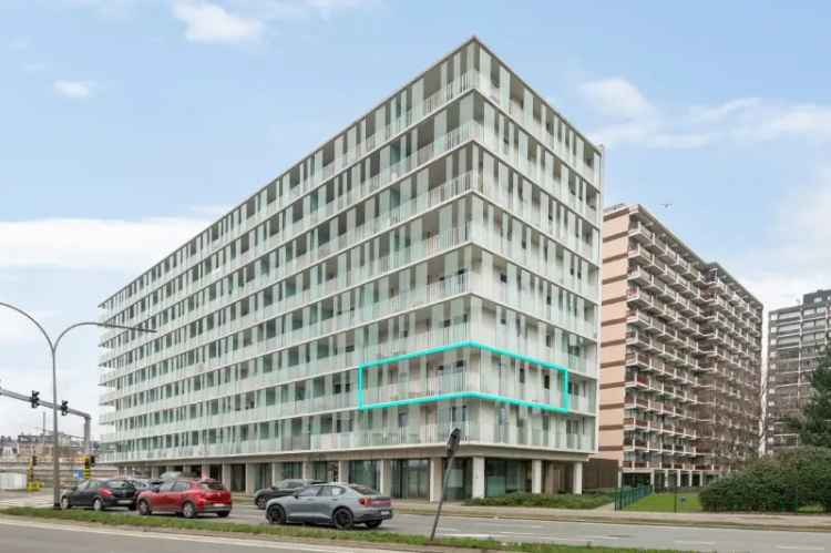 Appartement 2 slaapkamers terras 2 bergingen instapklaar