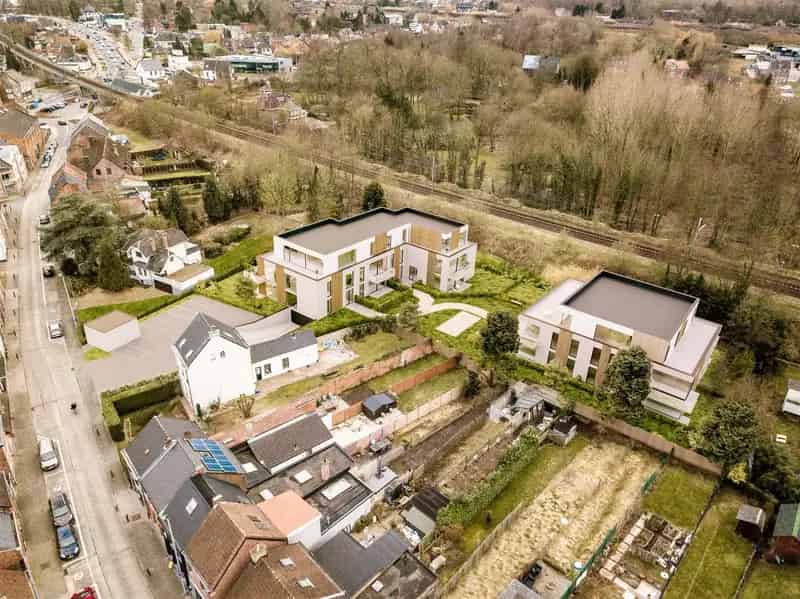 Garagebox te koop Dendermonde - Ruime autostaanplaats in afgesloten kelder