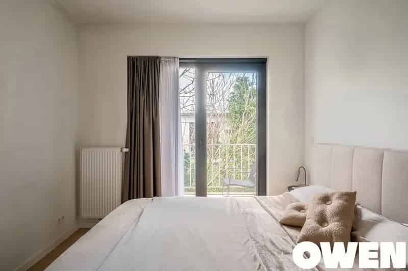 Gerenoveerd Appartement 2 Slaapkamers Terras Te Koop