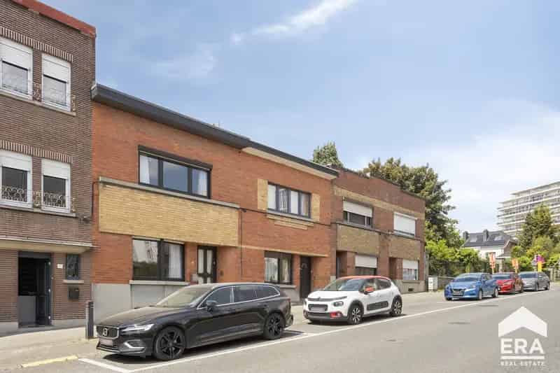 Huis te Koop Tienen: Charmante Stadswoning met Tuin