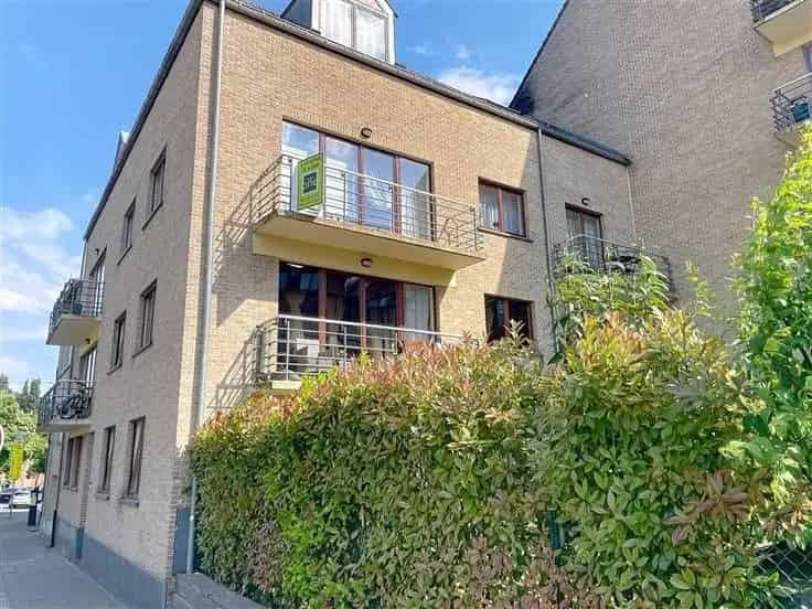 Appartement Te Koop Nabij Westland Shopping Centre
