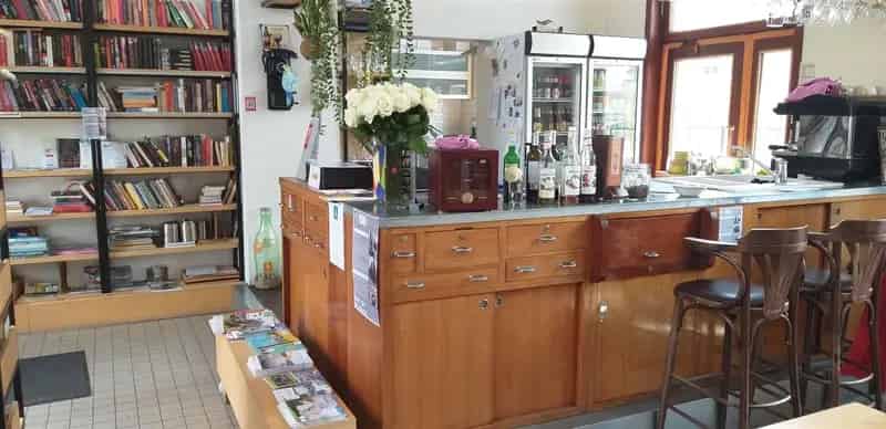 Stationsgebouw Berlaar: Handelszaak Loft Studio