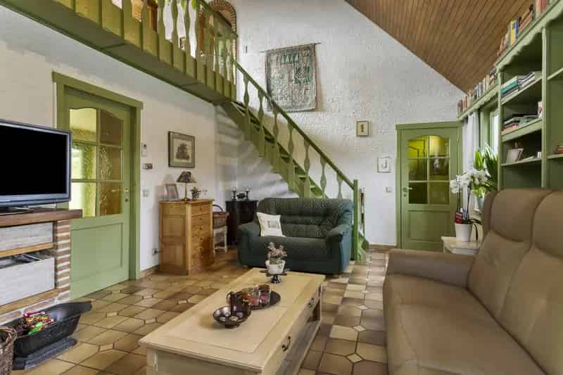 Charmante Villa te Koop in Wielsbeke