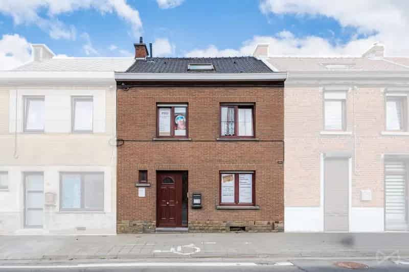 Huis te koop: Gezellig huis met 3 slaapkamers en extra ruimte