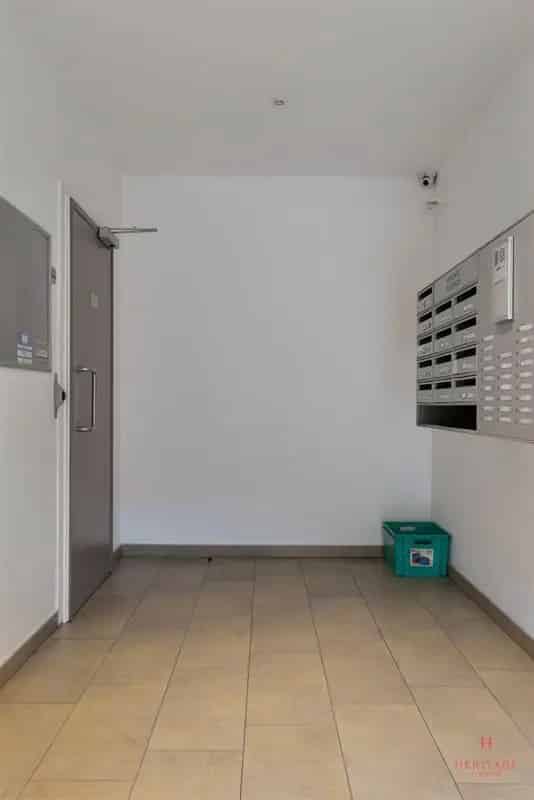 Appartement te Koop Sint-Jans-Molenbeek 2 Slaapkamers 79m²