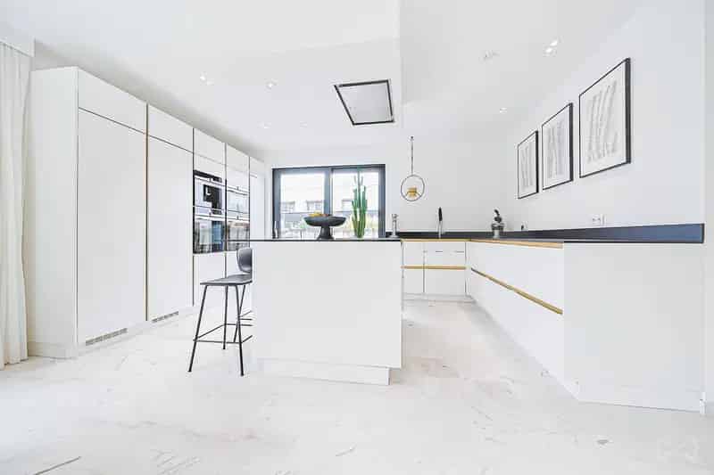 Penthouse 170m² 3 slaapkamers Schaarbeek Terras 150m²
