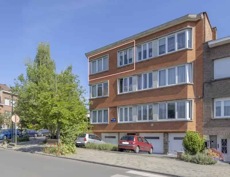 Gezellig appartement 2 slaapkamers garage Anderlecht